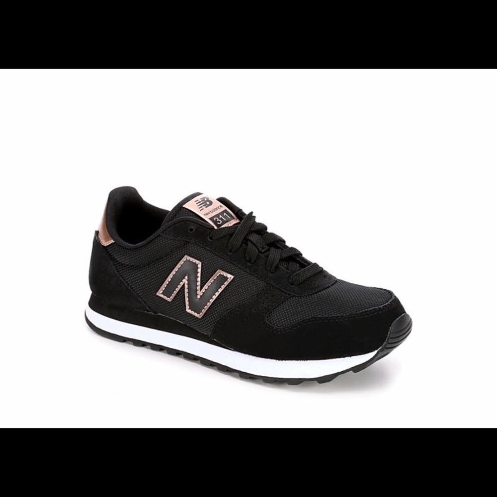 NEW BALANCE WOMENS 311 SNEAKER-BLACK/GOLD